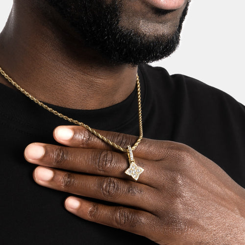 Clover Pendant Gold
