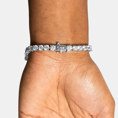 Black Clover Moissanite Tennis Bracelet S925