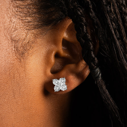 Motif Earrings Silver