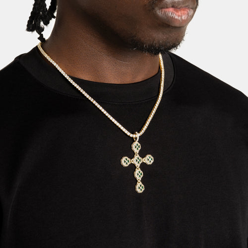 Cloverleaf Cross Pendant Gold