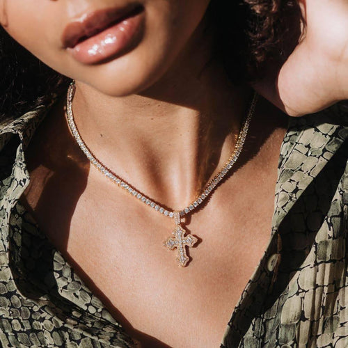 Cluster Micro Cross Moissanite Pendant Gold