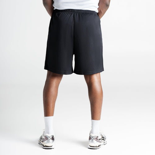 ESSENTIAL BLACK SHORT