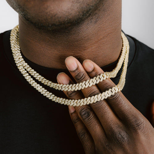 8mm Moissanite Cuban Chain Gold
